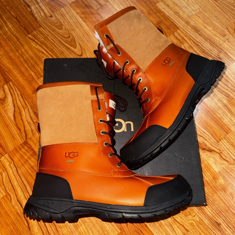 UGG Men's Brown and Black Rain Boots